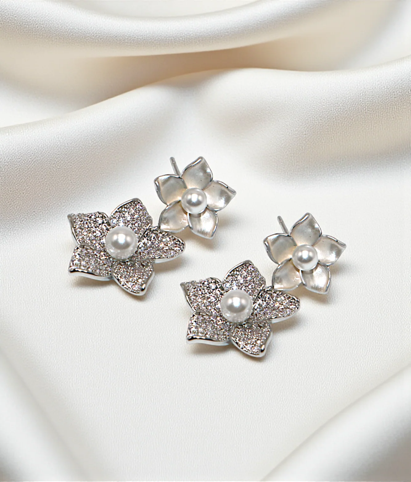 ear ring flower with diamond stone china - Image 2
