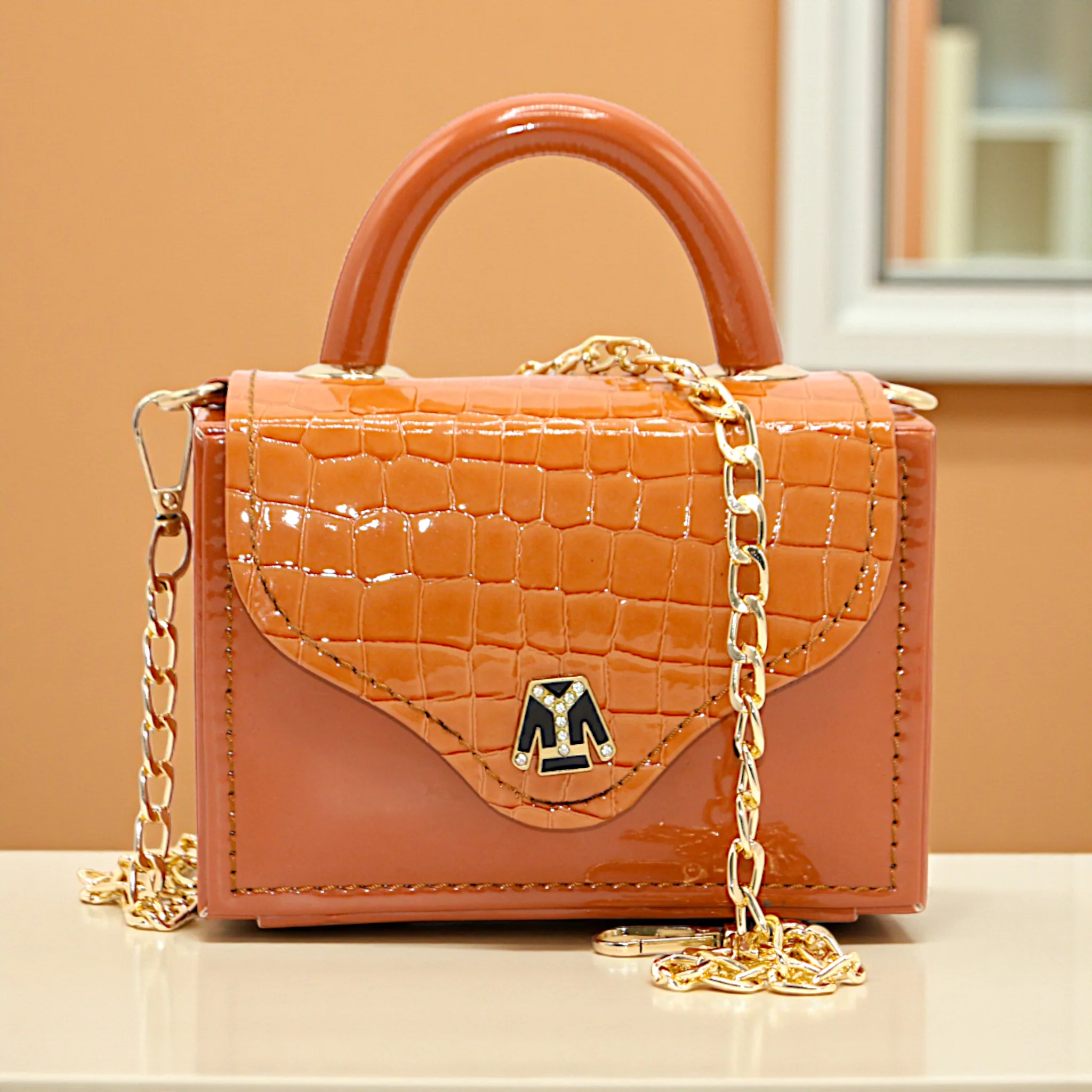 ladies cross body bag - Image 4