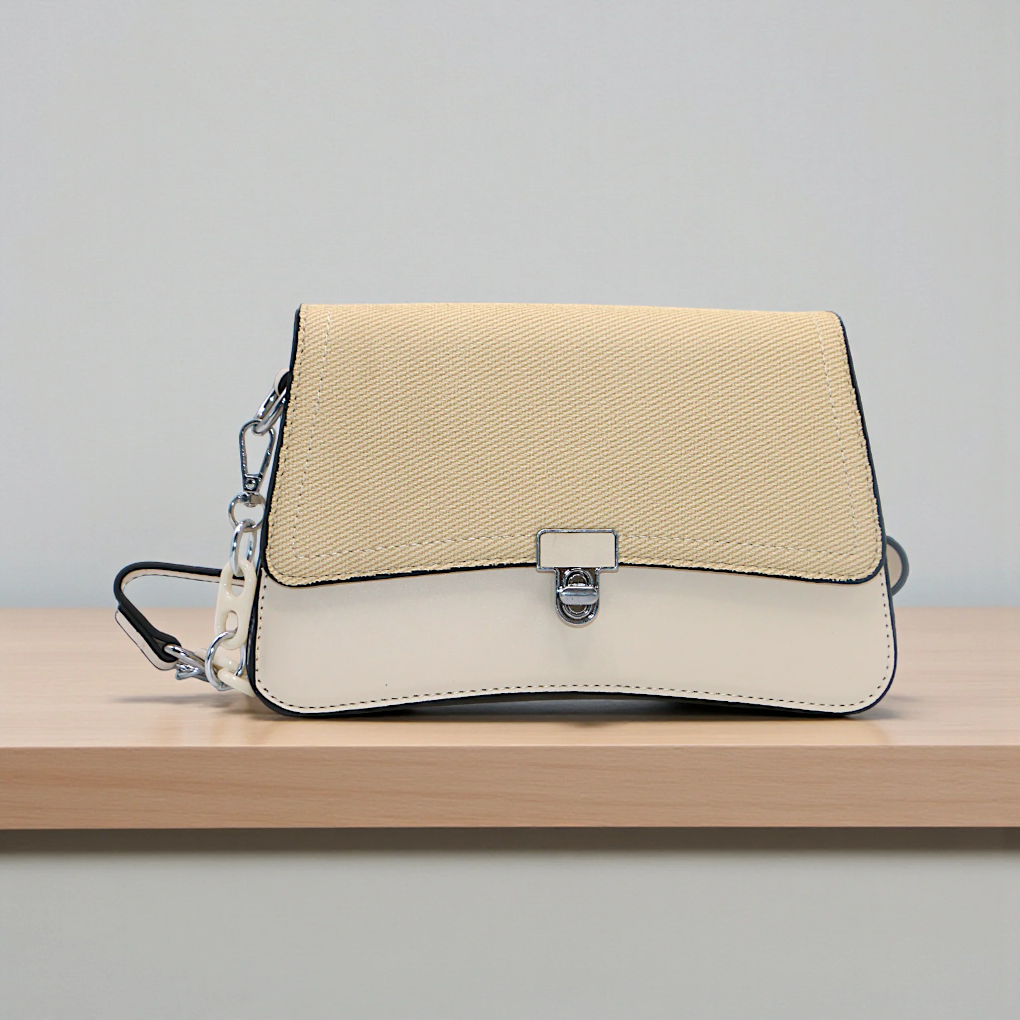 ladies cross body bag - Image 4