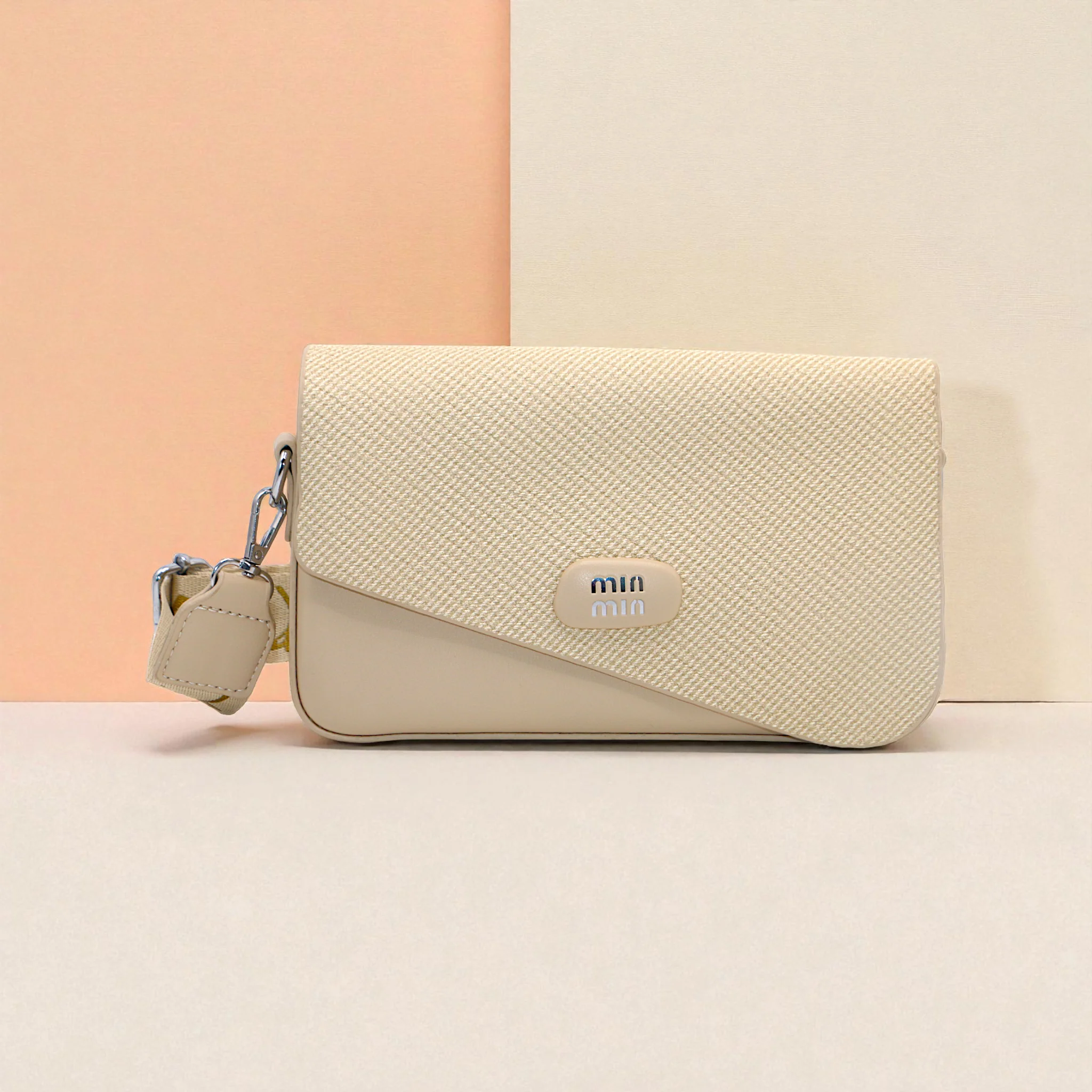 ladies cross body bag - Image 3