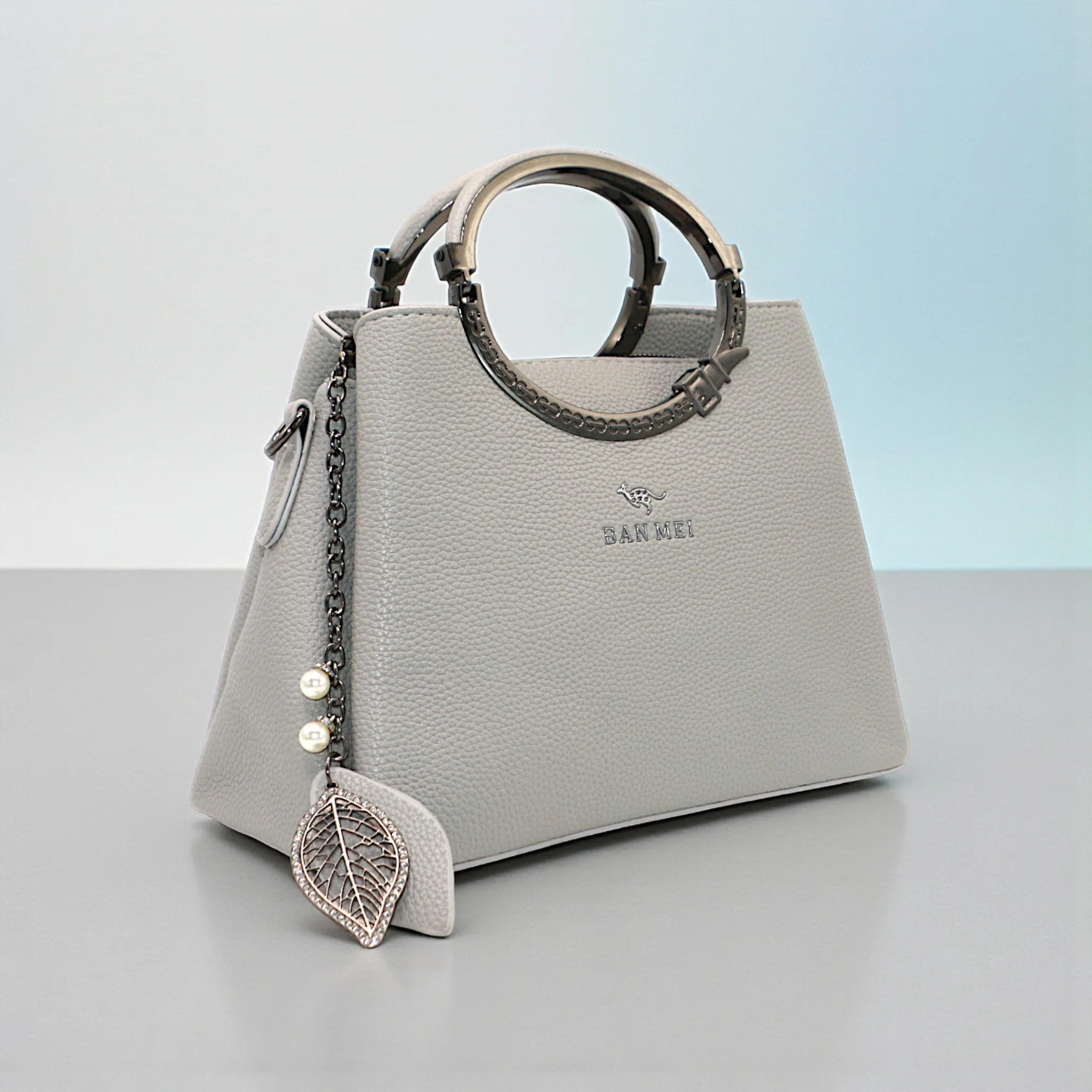 ladies handbag - Image 5