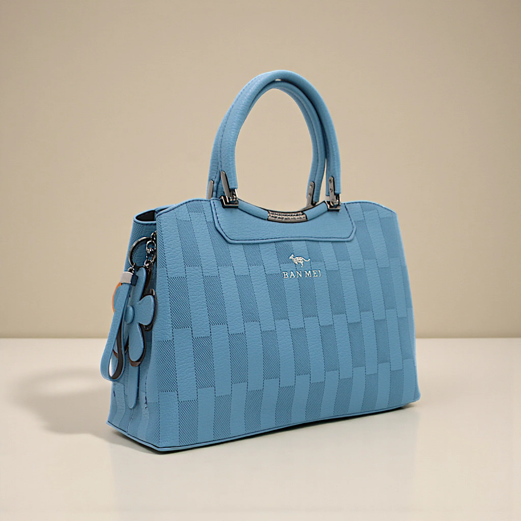 ladies handbag - Image 3