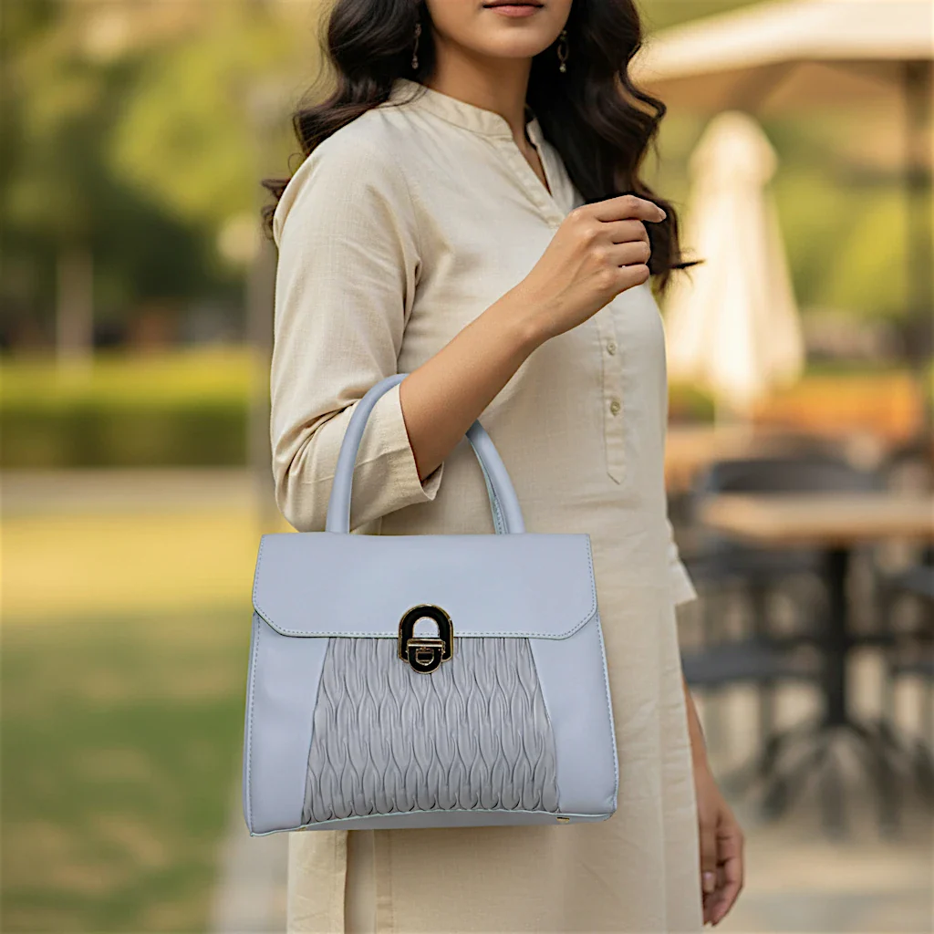 ladies handbag - Image 2