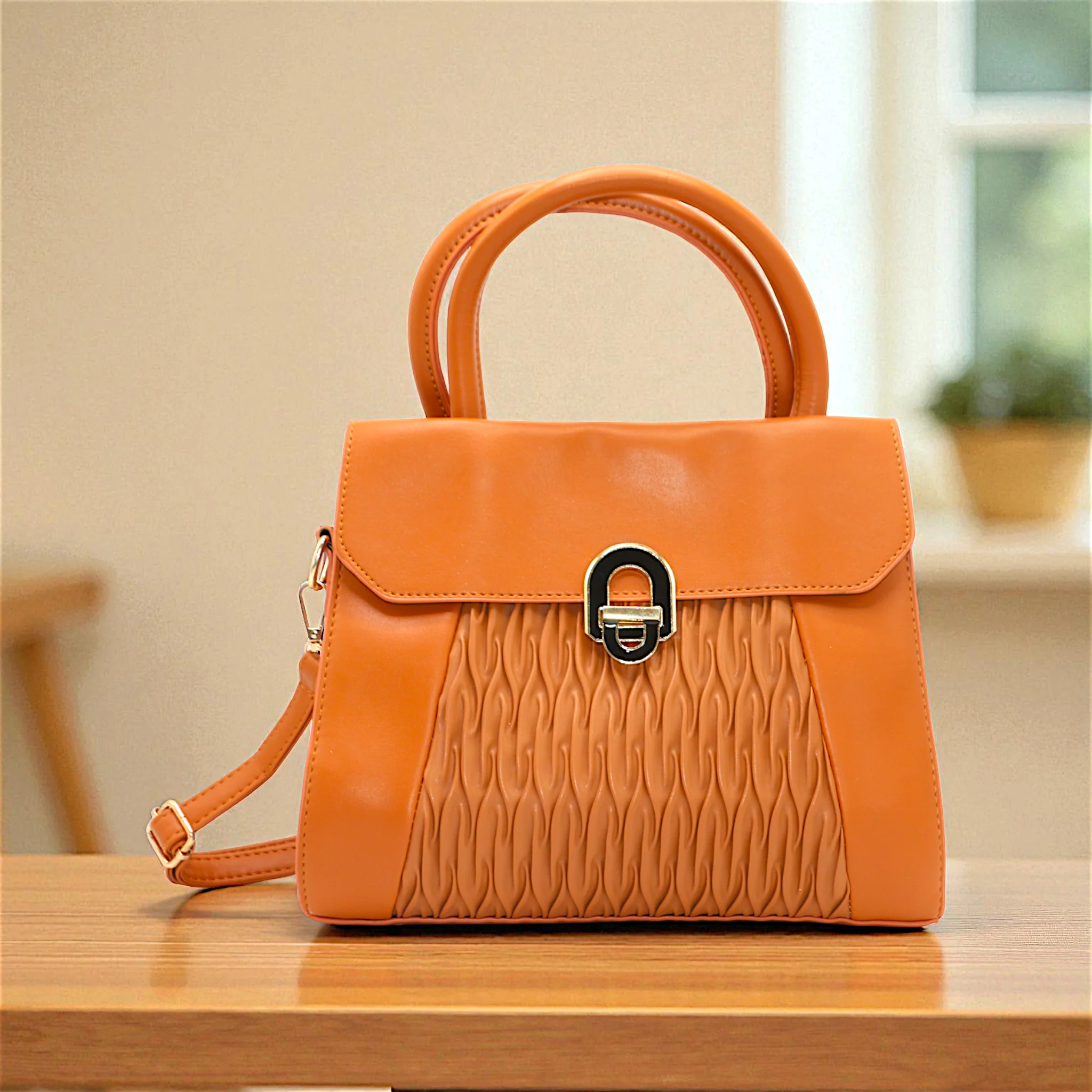 ladies handbag - Image 4