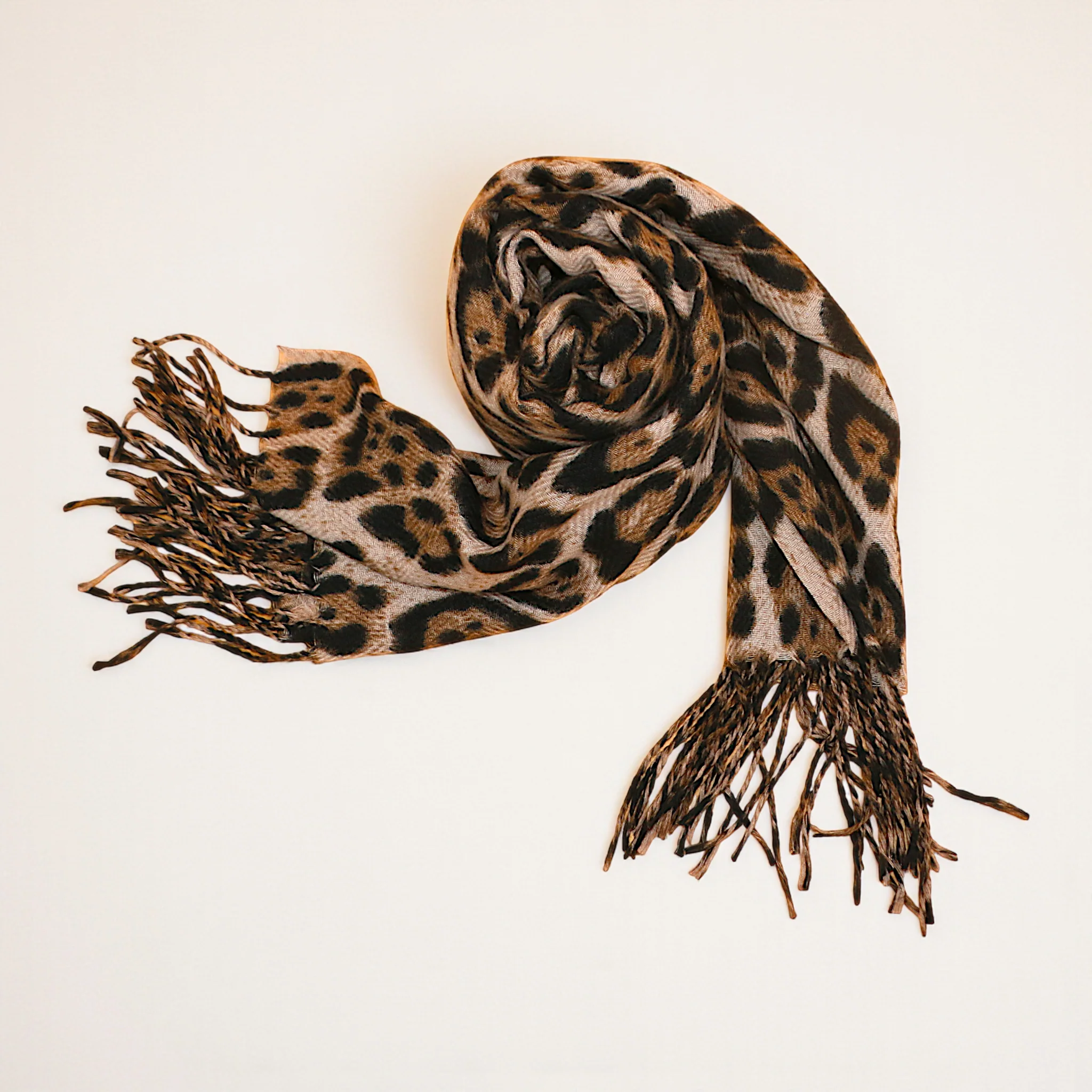 ladies scarf wool cheetah print china 226 - Image 2