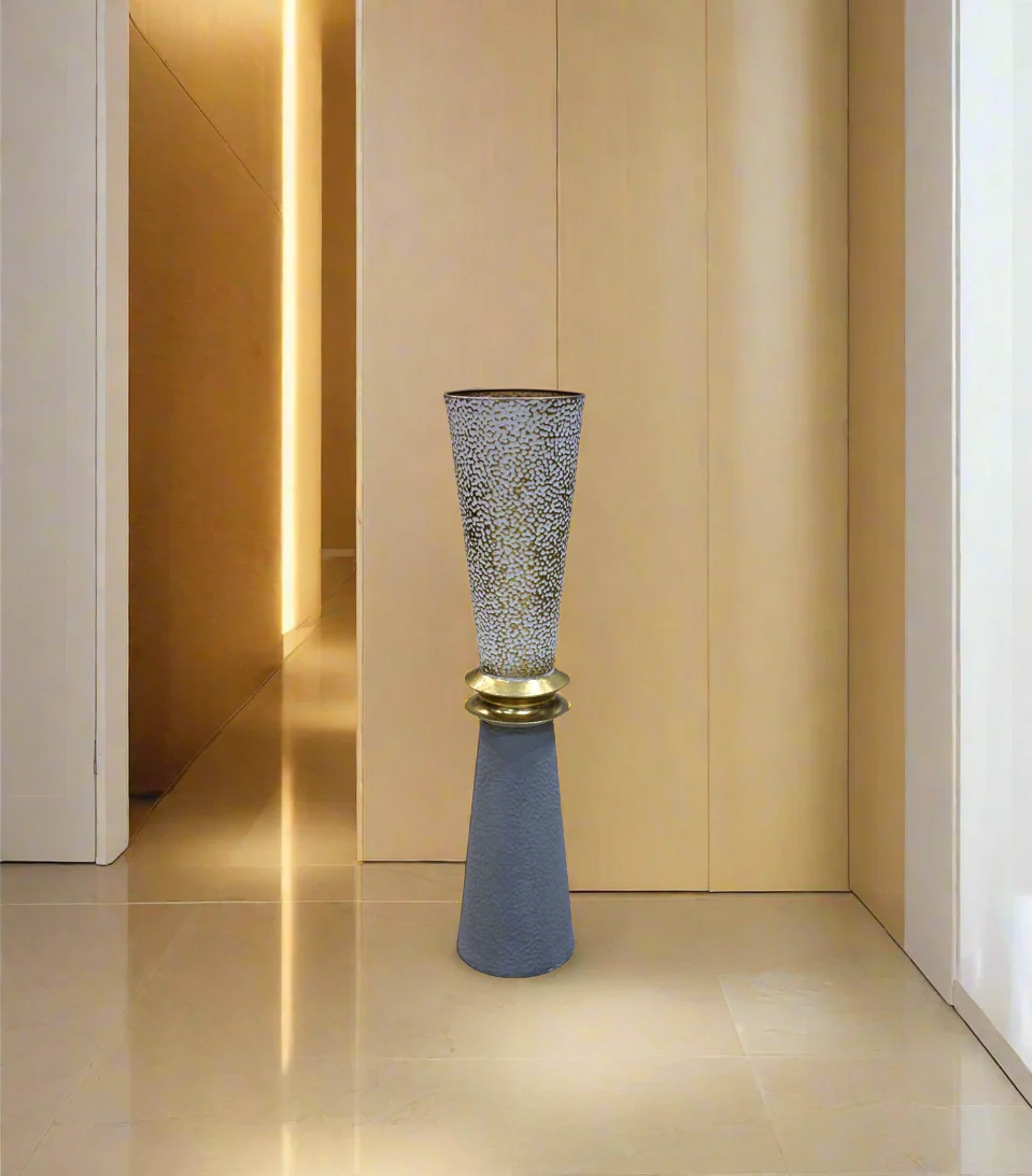 metal vase large china sp23pf621l