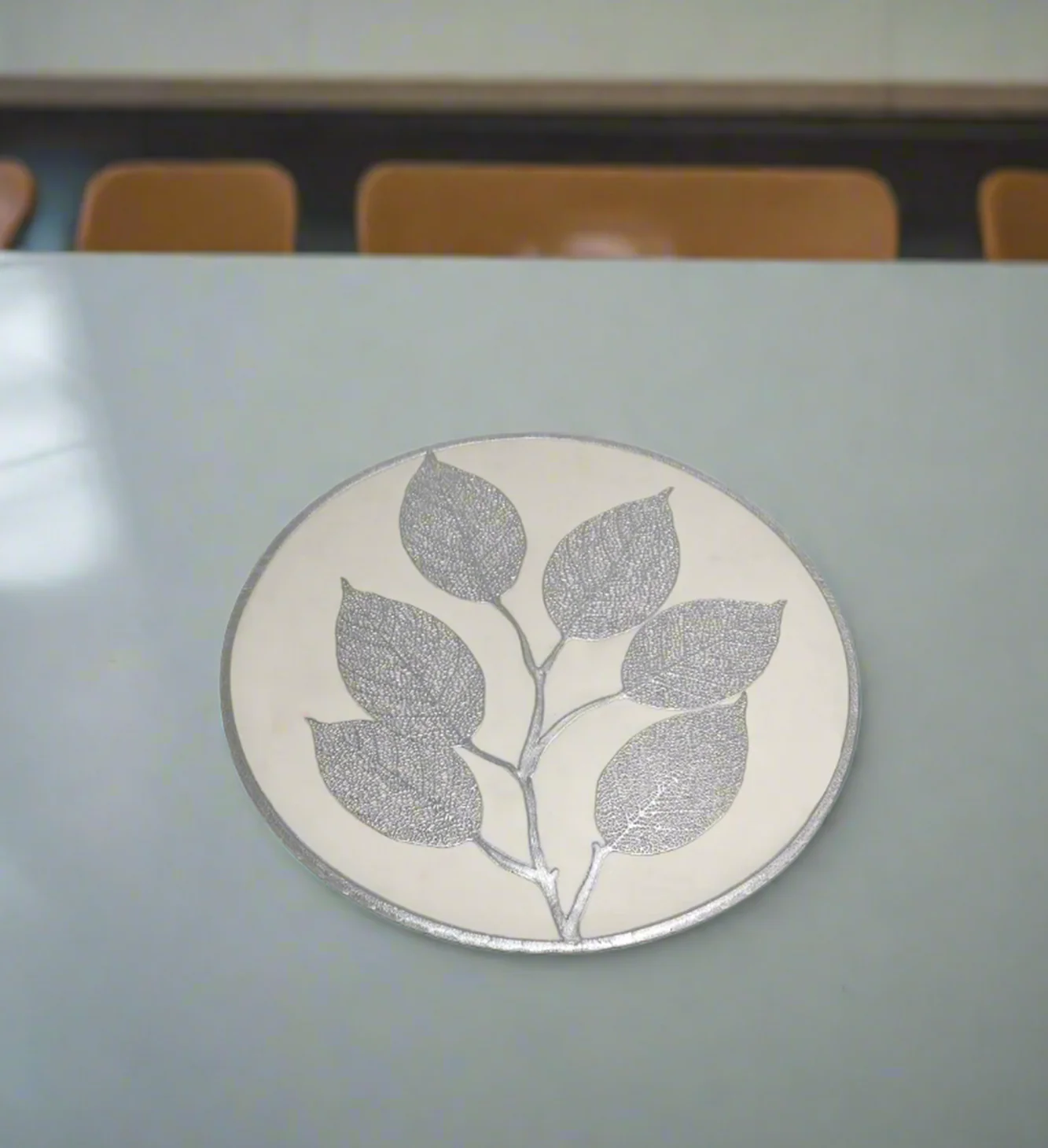 pvc table mat 1pc 38x38cm white & silver leaf china