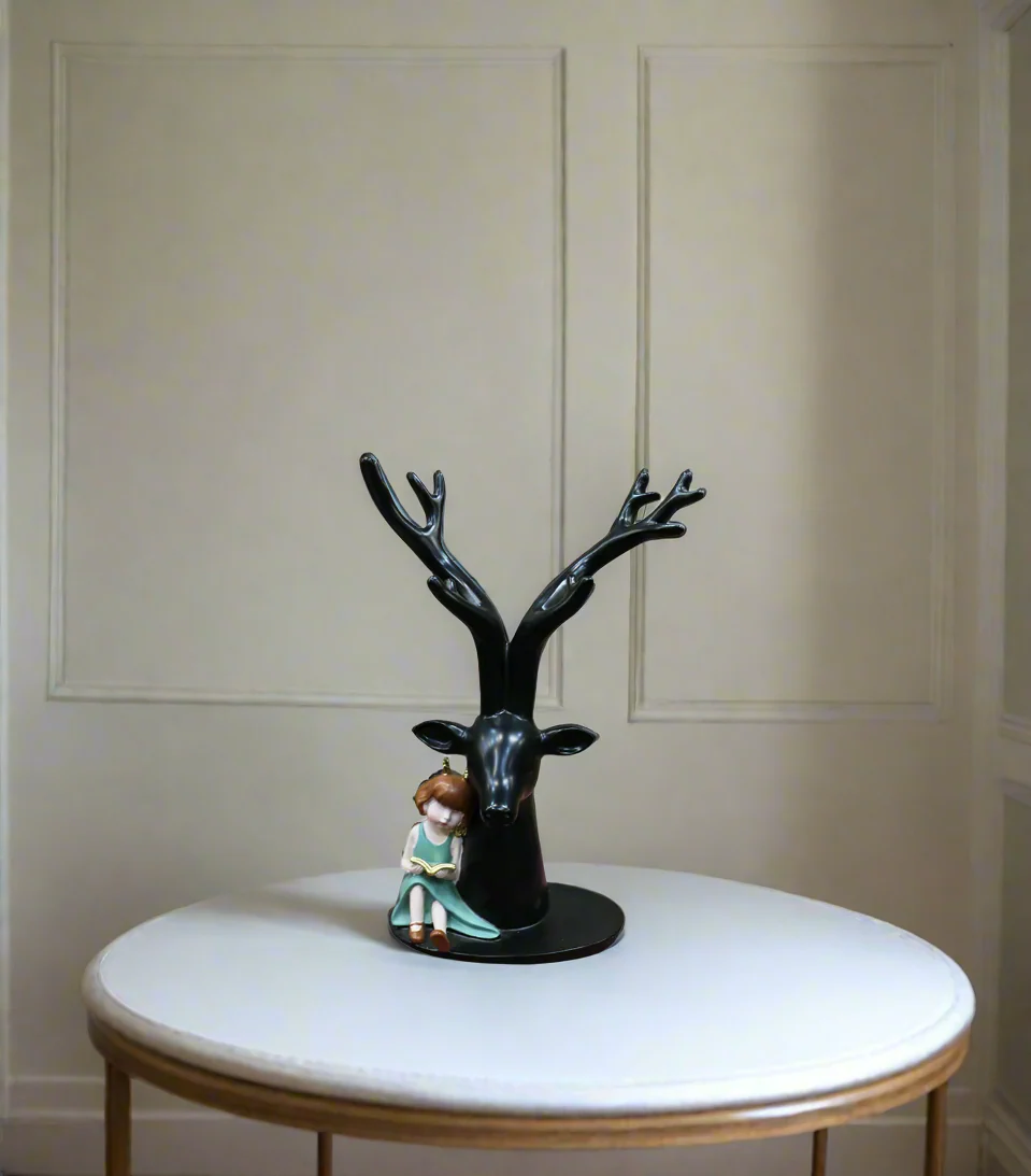 statue stag 2010