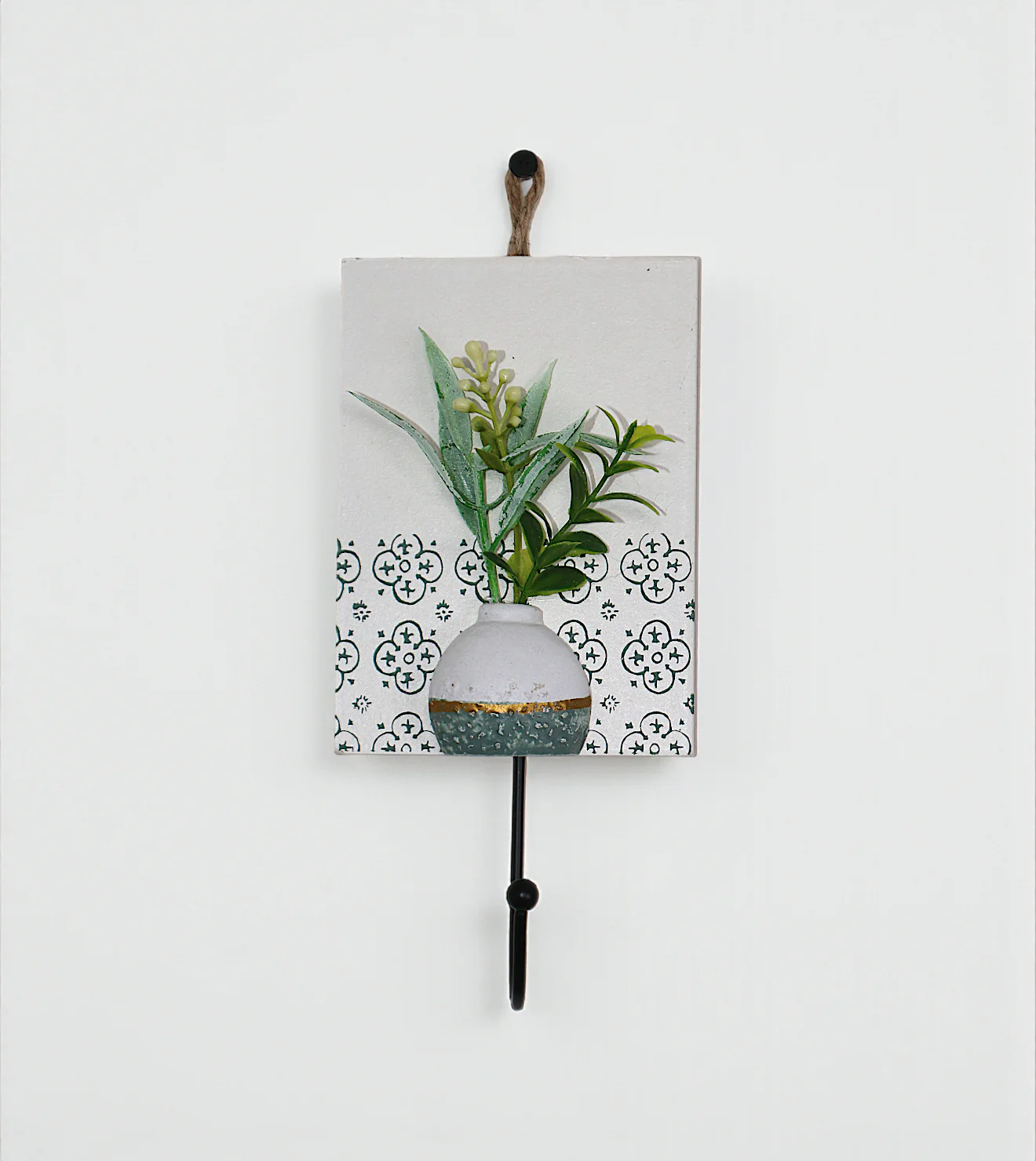 wooden wall hanging with pot china "8x4"